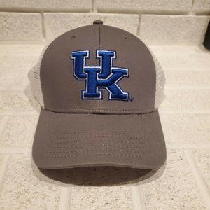 University of Kentucky Wildcats Trucker Hat Top of the World brand/ Snap Back
